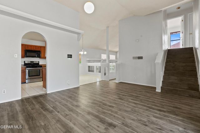 4764 LOMA DE COBRE Drive, El Paso, TX 79934
