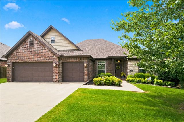 4104 SW Cornerstone Road, Bentonville, AR 72713
