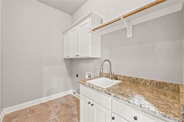 4104 SW Cornerstone Road, Bentonville, AR 72713