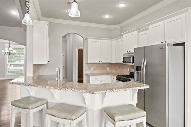 4104 SW Cornerstone Road, Bentonville, AR 72713