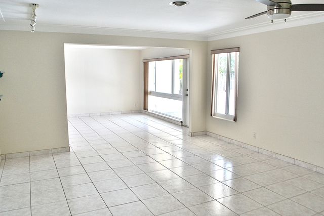 4209 NE 21st Avenue 2, Fort Lauderdale, FL 33308