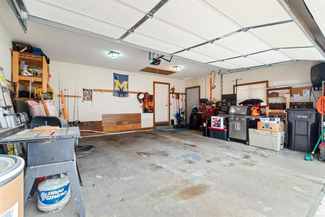 27 Malaga Circle, Hot Springs Village, AR 71909