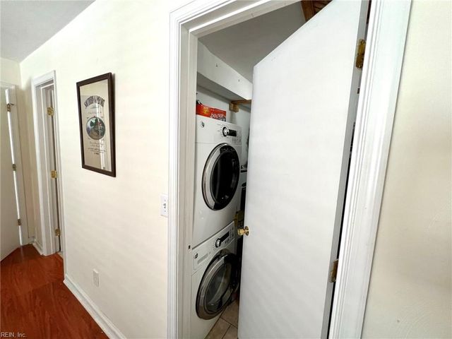 2320 Starfish Rd Apt 302, Virginia Beach, VA 23451
