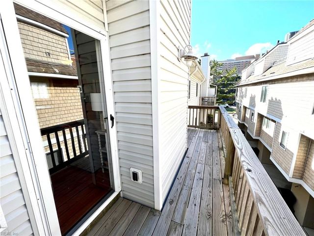 2320 Starfish Rd Apt 302, Virginia Beach, VA 23451