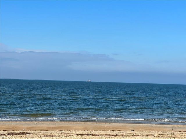 2320 Starfish Rd Apt 302, Virginia Beach, VA 23451