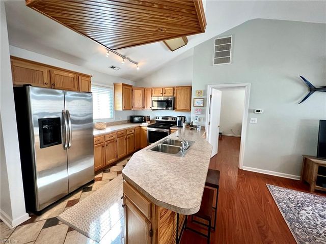 2320 Starfish Rd Apt 302, Virginia Beach, VA 23451