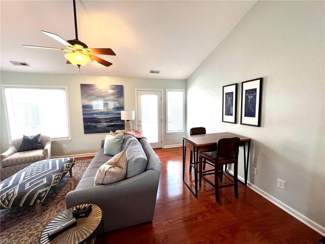 2320 Starfish Rd Apt 302, Virginia Beach, VA 23451