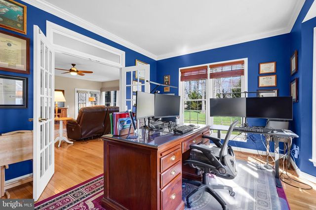 7366 HUNTERS OAK CT, Springfield, VA 22150