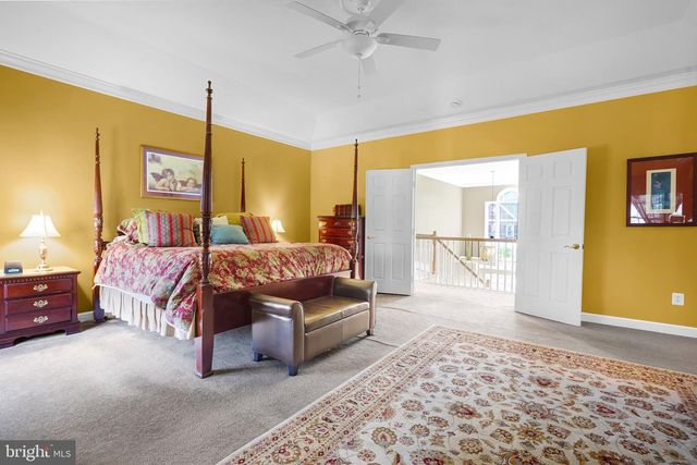 7366 HUNTERS OAK CT, Springfield, VA 22150