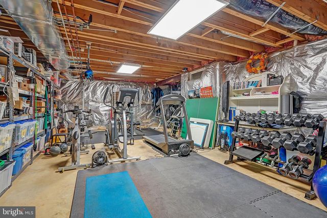 7366 HUNTERS OAK CT, Springfield, VA 22150