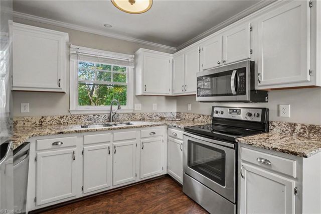 1052 Stamford Club Drive, Rural Hall, NC 27045