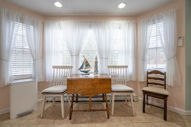 3 Lynne Rd, Wareham, MA 02571