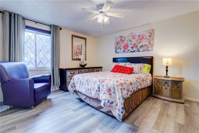 103 West Bend Drive, Greece, NY 14612