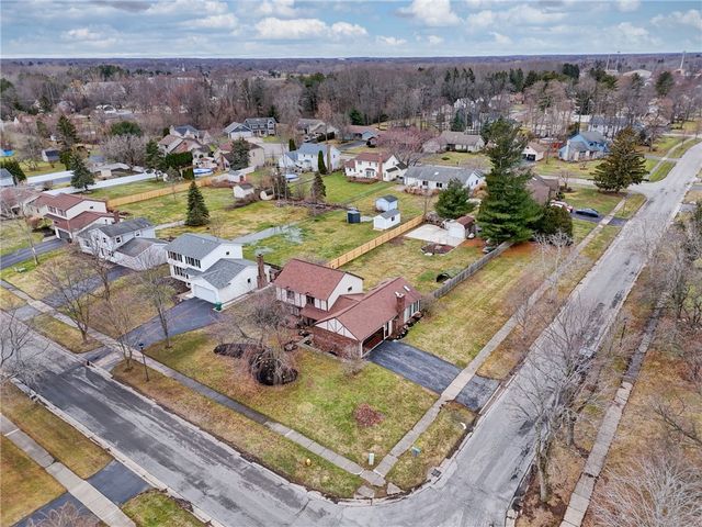 103 West Bend Drive, Greece, NY 14612