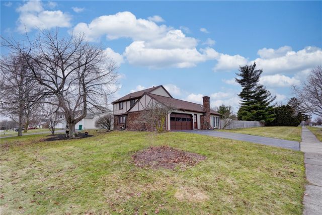 103 West Bend Drive, Greece, NY 14612
