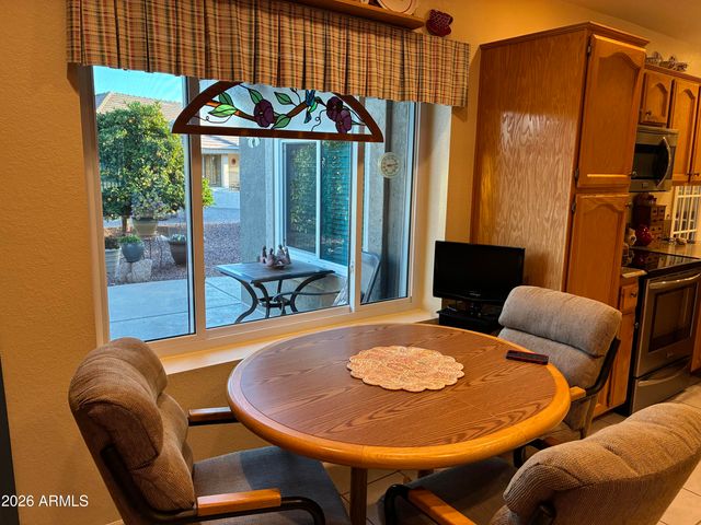 11337 E MENDOZA Avenue, Mesa, AZ 85209