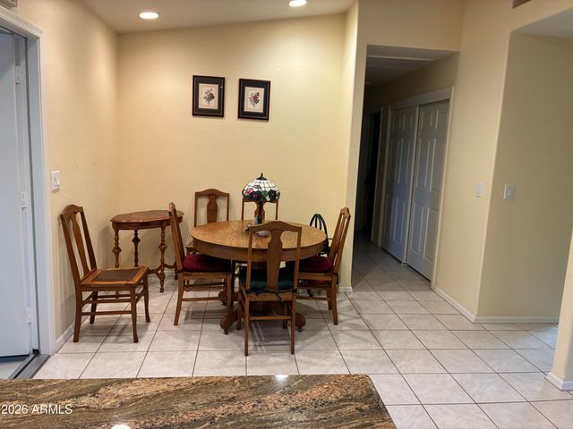 11337 E MENDOZA Avenue, Mesa, AZ 85209