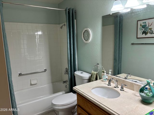 11337 E MENDOZA Avenue, Mesa, AZ 85209