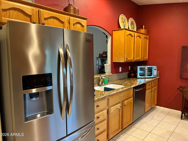 11337 E MENDOZA Avenue, Mesa, AZ 85209