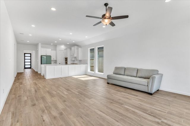 7420 Caprock Canyon Lane, Porter, TX 77365