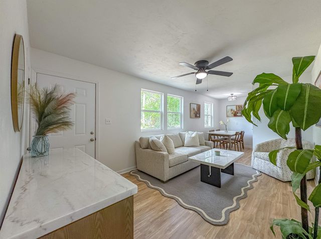 1751 Pepper Drive, Tallahassee, FL 32304