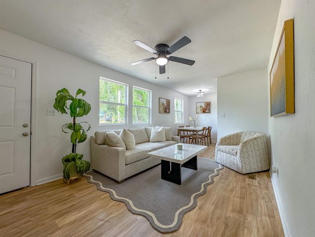 1751 Pepper Drive, Tallahassee, FL 32304