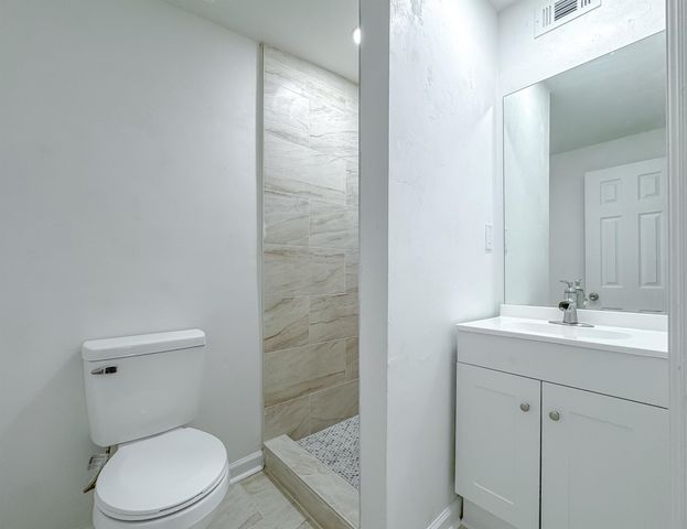 1751 Pepper Drive, Tallahassee, FL 32304