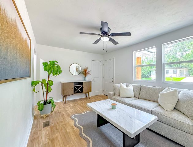 1751 Pepper Drive, Tallahassee, FL 32304