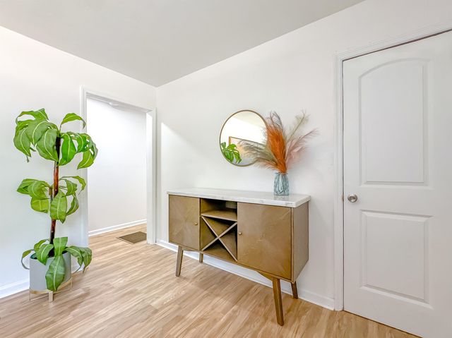 1751 Pepper Drive, Tallahassee, FL 32304