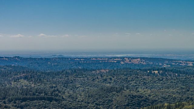 17900 Holly Rd, Fiddletown, CA 95629