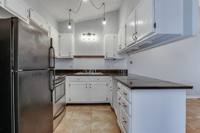 6411 Lyrewood Terrace, Oklahoma City, OK 73132