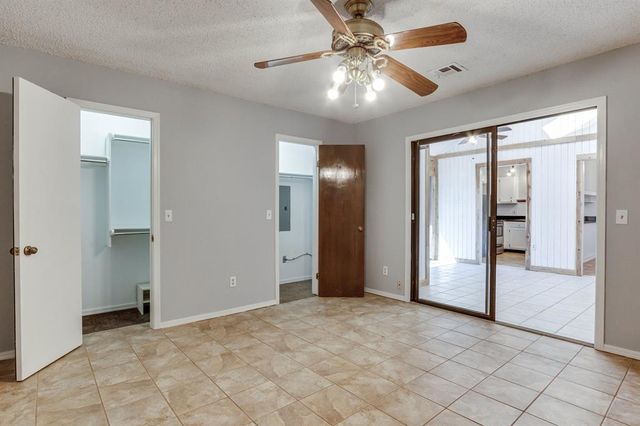 6411 Lyrewood Terrace, Oklahoma City, OK 73132