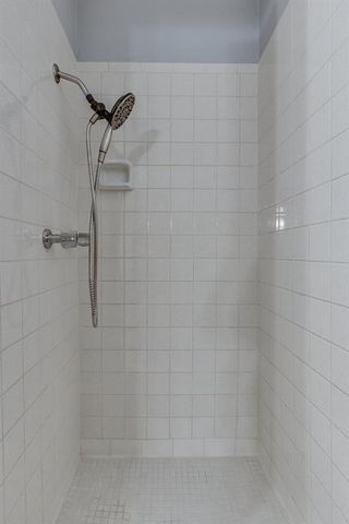 6411 Lyrewood Terrace, Oklahoma City, OK 73132