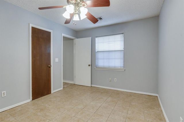 6411 Lyrewood Terrace, Oklahoma City, OK 73132