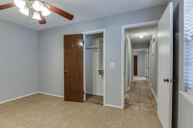 6411 Lyrewood Terrace, Oklahoma City, OK 73132