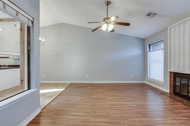 6411 Lyrewood Terrace, Oklahoma City, OK 73132