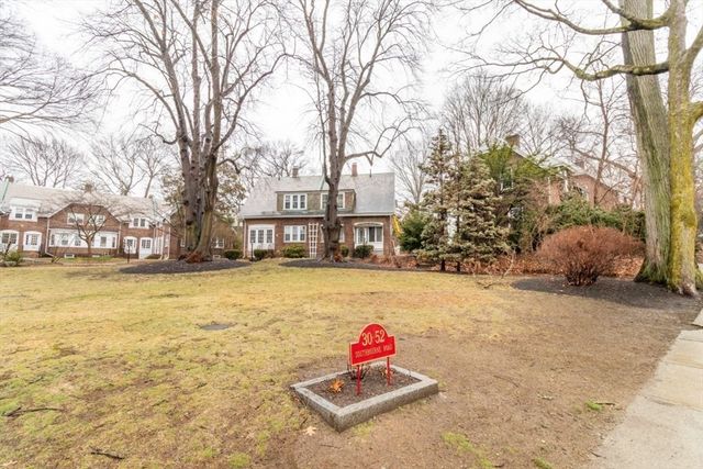 52 Southbourne Rd 52, Boston, MA 02130