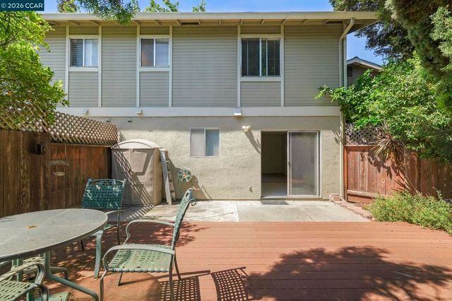 232 Loma Verde Dr, San Lorenzo, CA 94580
