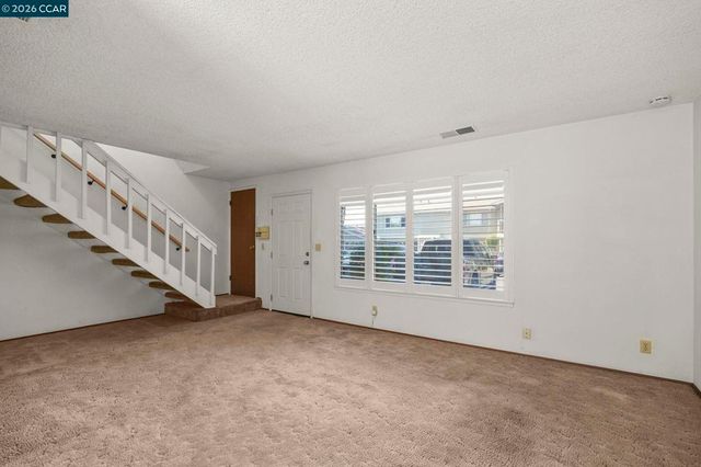 232 Loma Verde Dr, San Lorenzo, CA 94580