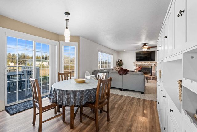1029 W Crestview Rd, Spokane, WA 99224