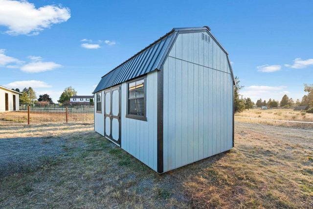 1029 W Crestview Rd, Spokane, WA 99224
