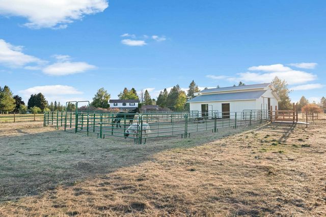 1029 W Crestview Rd, Spokane, WA 99224