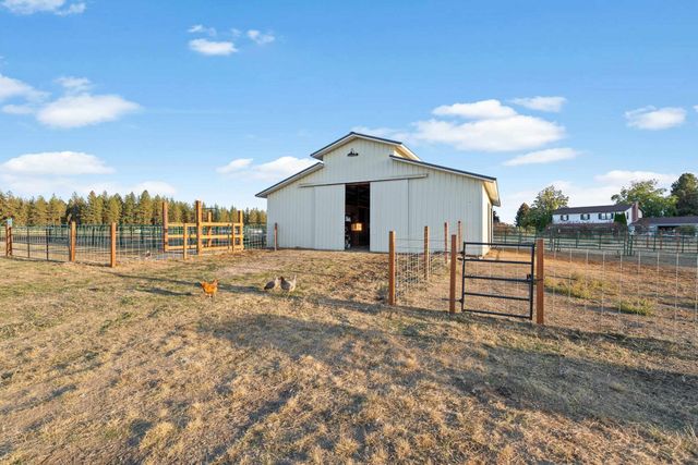 1029 W Crestview Rd, Spokane, WA 99224