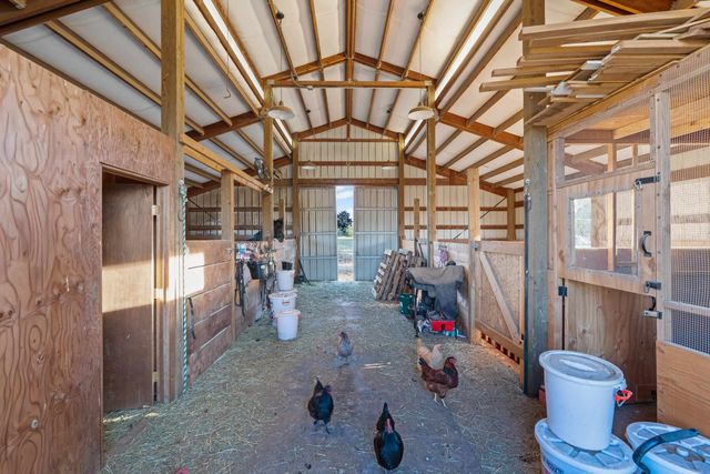 1029 W Crestview Rd, Spokane, WA 99224