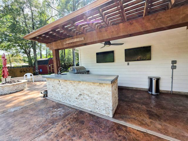 2506 Constantine Street, New Caney, TX 77357