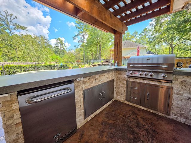 2506 Constantine Street, New Caney, TX 77357
