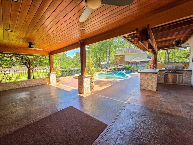 2506 Constantine Street, New Caney, TX 77357