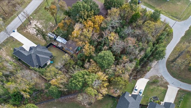 721 Oahu Loop, Tool, TX 75143