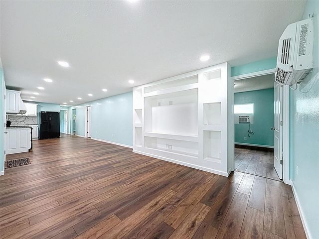 5063 WALNUT CIRCLE E, Lakeland, FL 33810