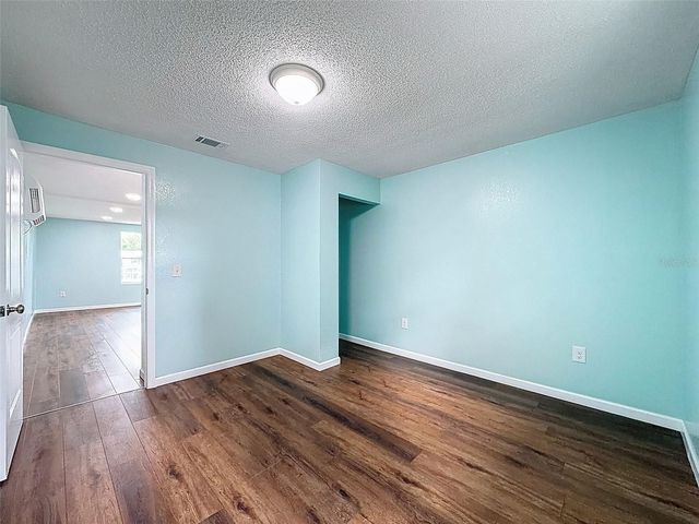 5063 WALNUT CIRCLE E, Lakeland, FL 33810